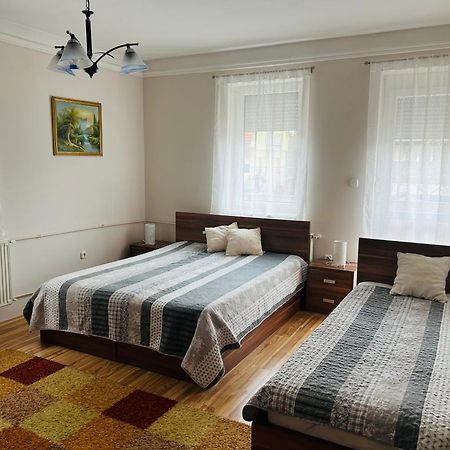 Huerkecz Apartmanhaz Heviz Ngoại thất bức ảnh