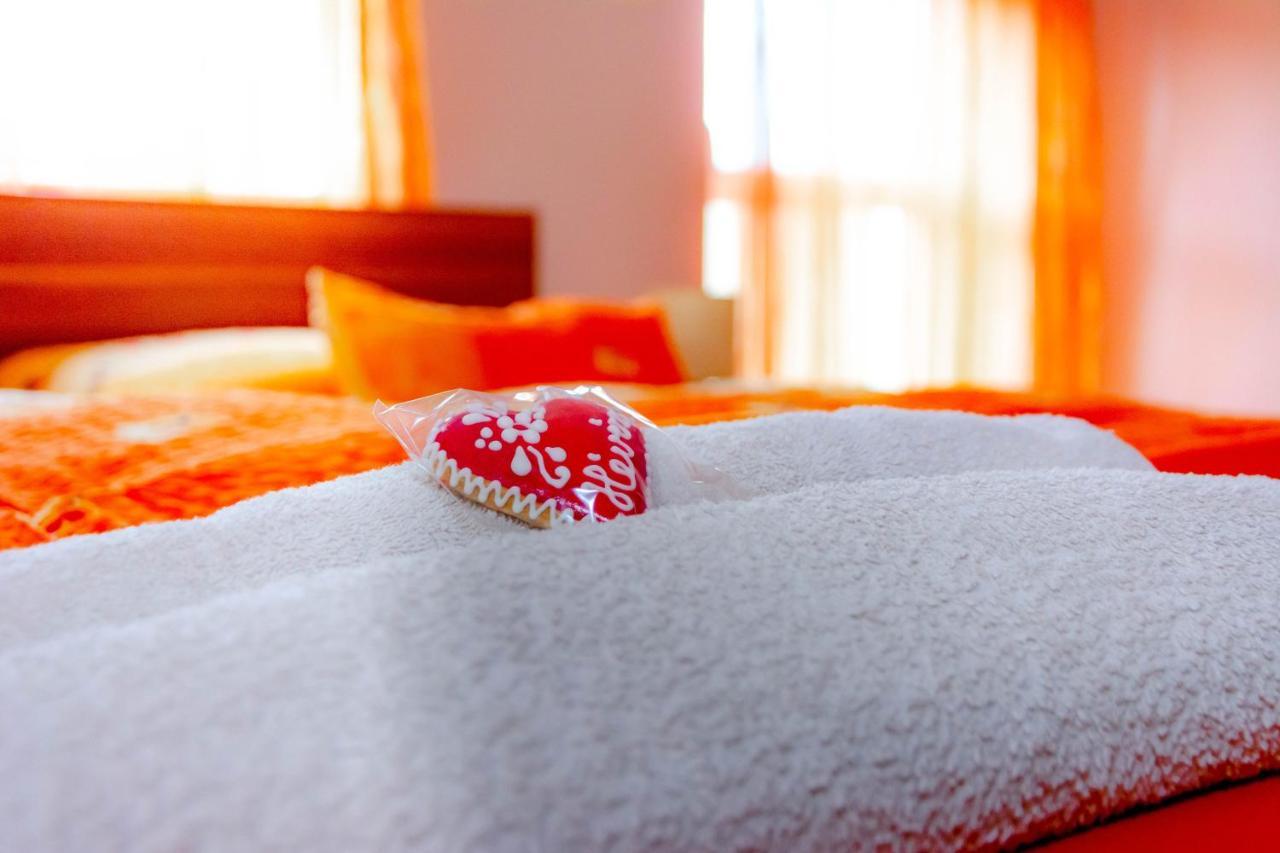 Huerkecz Apartmanhaz Heviz Ngoại thất bức ảnh